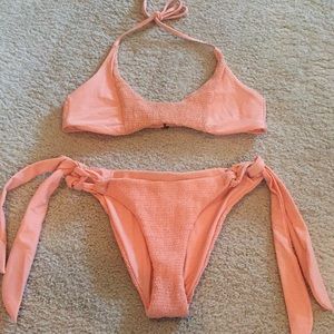❄️ 3 for $5 ❄️ Coral bikini
